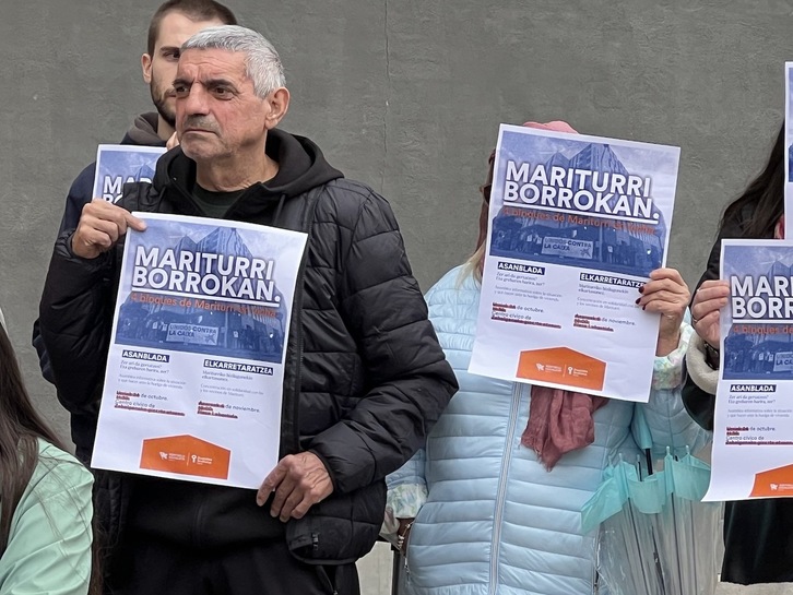 Vecinos de Mariturri afectados por la venta al fondo buitre.