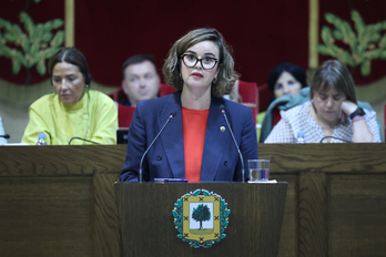 Elixabete Etxanobe, en el pleno de política general, sin saber que el BBB quería relevarle.