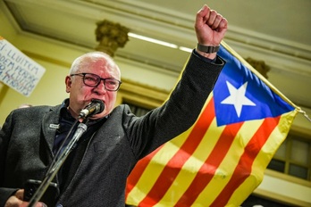 Lluís Puig, emocionado, durante su discurso en Terrassa.