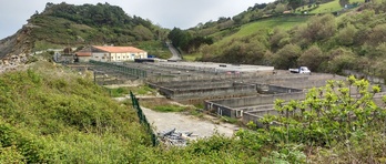 La cala de Agiti, en la ladera norte del monte Igeldo.