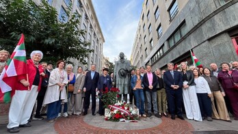 Homenaje del PNV al Lehendakari Agirre en Bilbo.